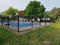 <b>3 Rail Flat Top Ascot Style Black Aluminum Pool Code Fence</b>